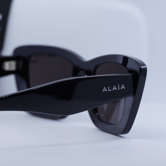Final Price! Azzedine Alaïa AA0070S 001 Sunglasses main image 9